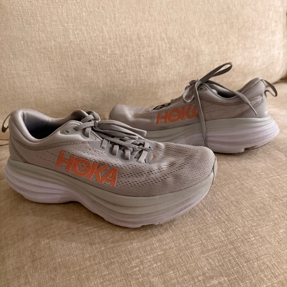 Hoka Bondi 8